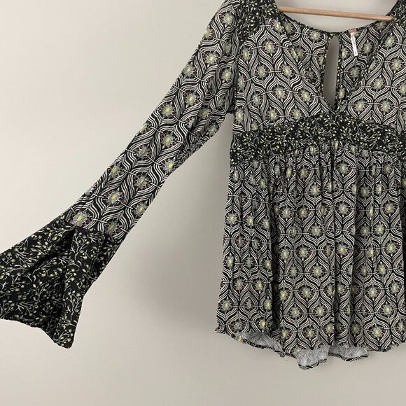 Free People Rolling Hills Bell Sleeve Tunic Top Black Combo Size Small - Picture 5 of 7